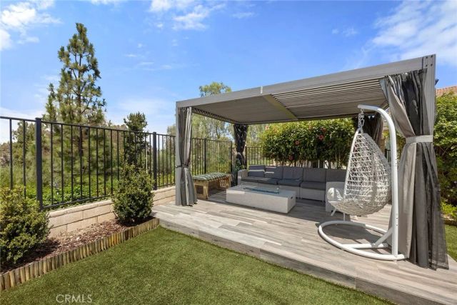 6875 E Swarthmore Drive, Anaheim Hills, CA 92807