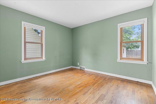 1206 Loraine Avenue, Lansing, MI 48910