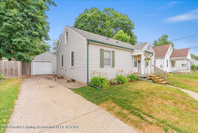 1206 Loraine Avenue, Lansing, MI 48910