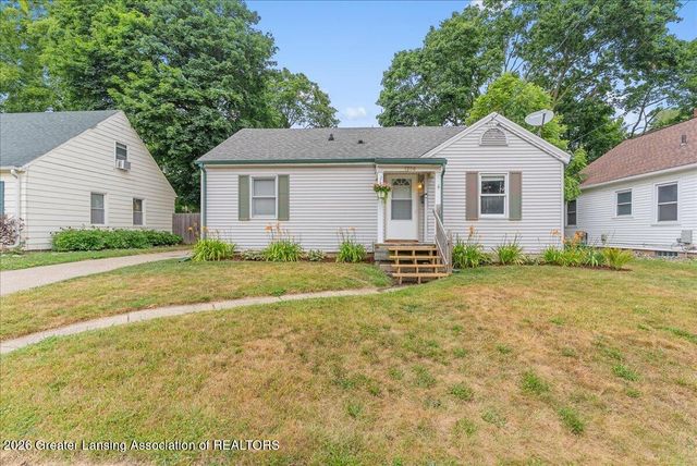 1206 Loraine Avenue, Lansing, MI 48910