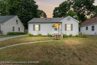 1206 Loraine Avenue, Lansing, MI 48910