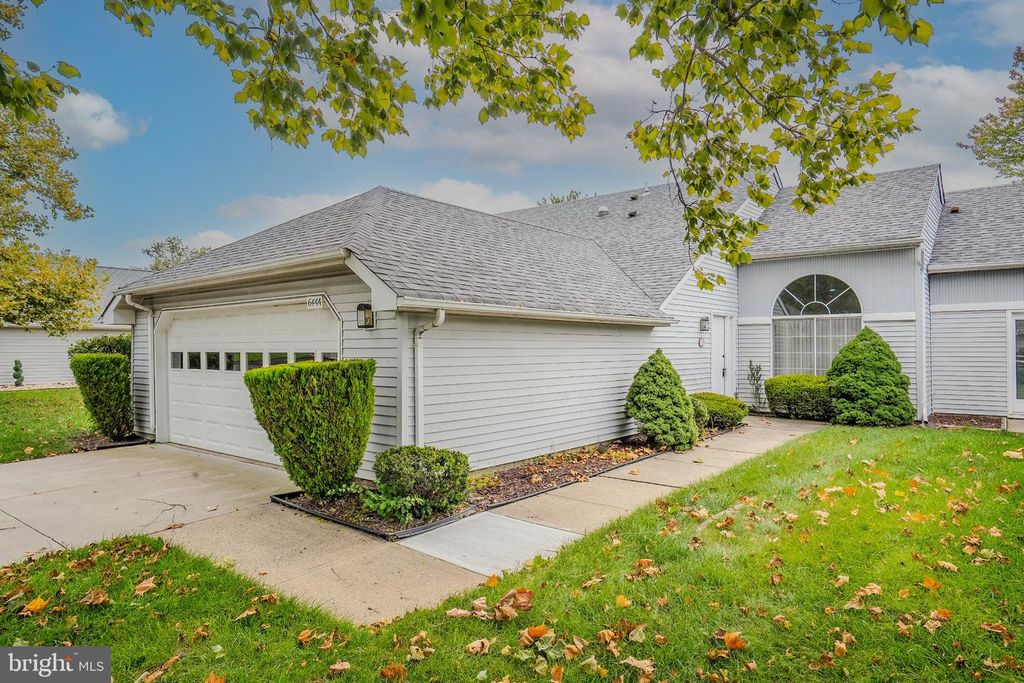 644 A NUTLEY DR, MONROE TWP, NJ 08831 — exterior