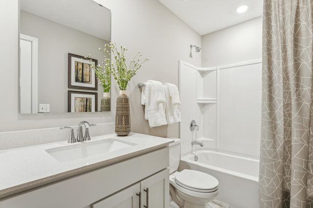 3089 Cedar Street, Little Canada, MN 55117