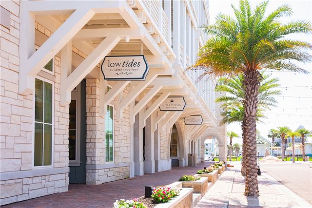 120 Speckled Egg Lane, Port Aransas, TX 78373