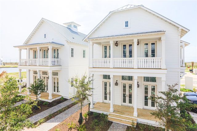 120 Speckled Egg Lane, Port Aransas, TX 78373