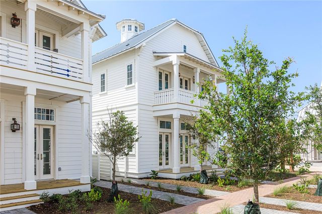 120 Speckled Egg Lane, Port Aransas, TX 78373