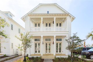 120 Speckled Egg Lane, Port Aransas, TX 78373