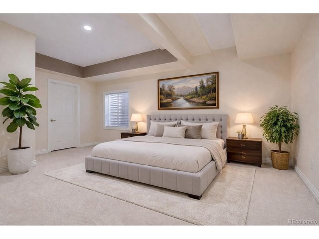 9041 Kittiwake St, Littleton, CO 80126