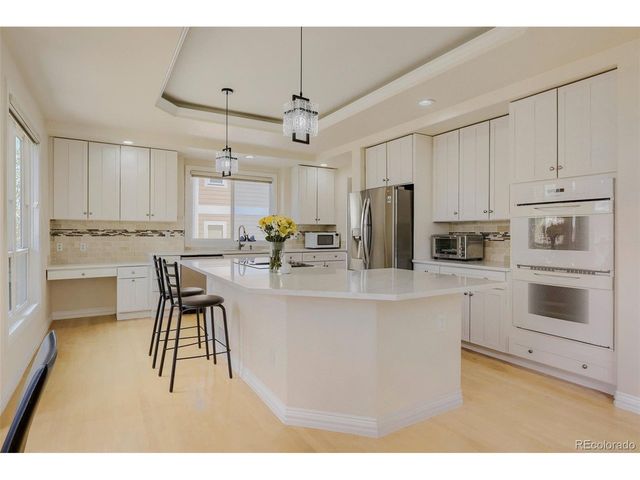 9041 Kittiwake St, Littleton, CO 80126