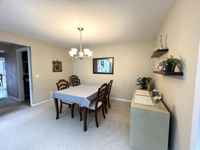 33377 Norfolk Street 3, Livonia City, MI 48152