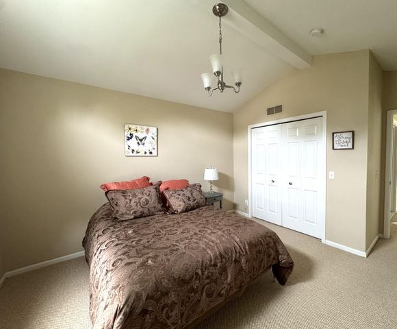33377 Norfolk Street 3, Livonia City, MI 48152
