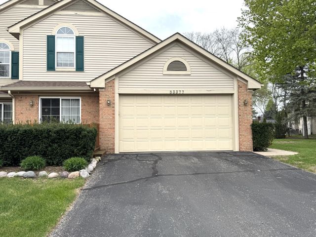 33377 Norfolk Street 3, Livonia City, MI 48152