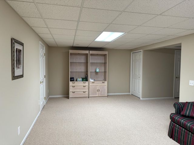 33377 Norfolk Street 3, Livonia City, MI 48152