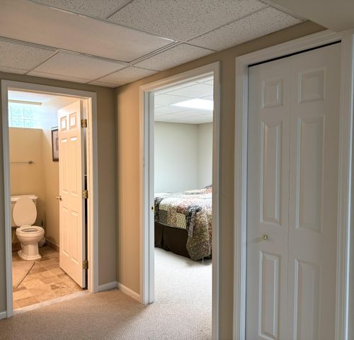 33377 Norfolk Street 3, Livonia City, MI 48152