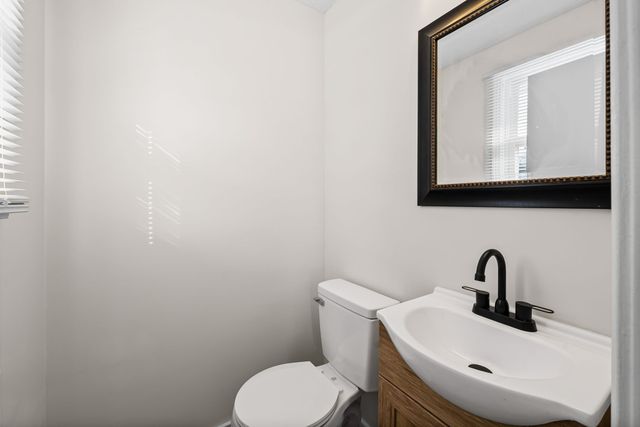 617 Linda Ln, Clarksville, TN 37042