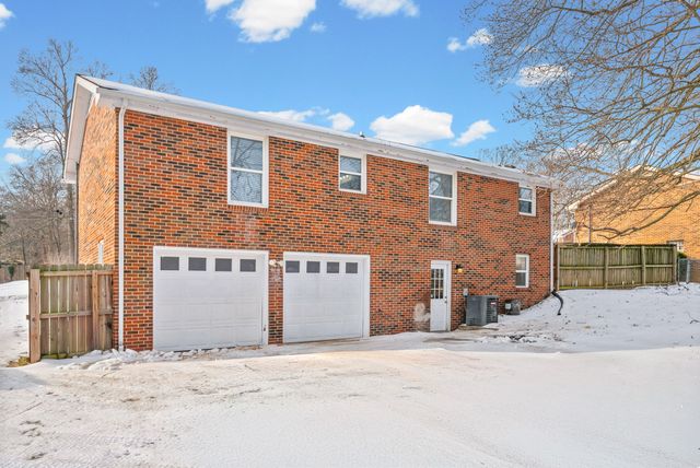 617 Linda Ln, Clarksville, TN 37042