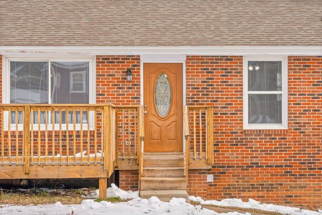 617 Linda Ln, Clarksville, TN 37042