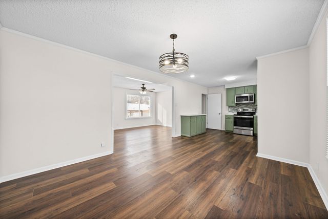 617 Linda Ln, Clarksville, TN 37042