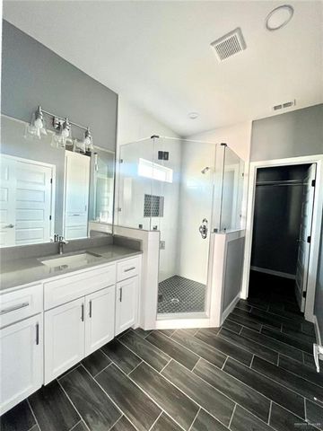 100 Lauryn Drive, San Juan, TX 78589