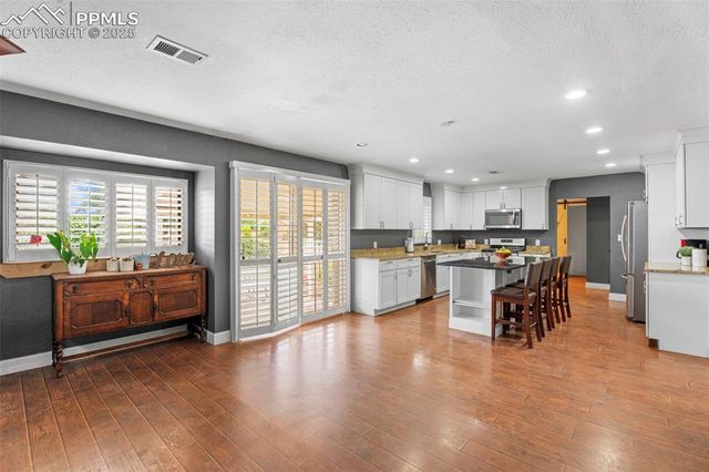 1003 W Camino Al Cielo Drive, Pueblo West, CO 81007