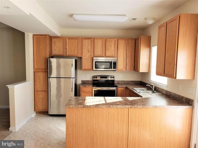 622 WYE OAK DR, Fruitland, MD 21826