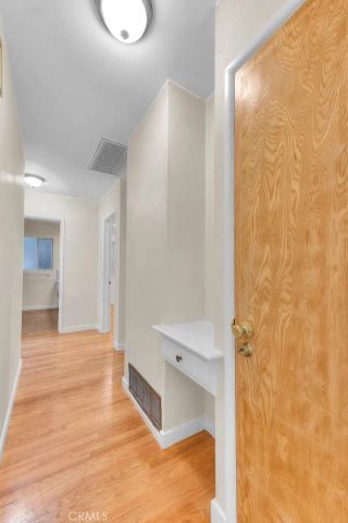 4808 El Sereno, La Crescenta, CA 91214
