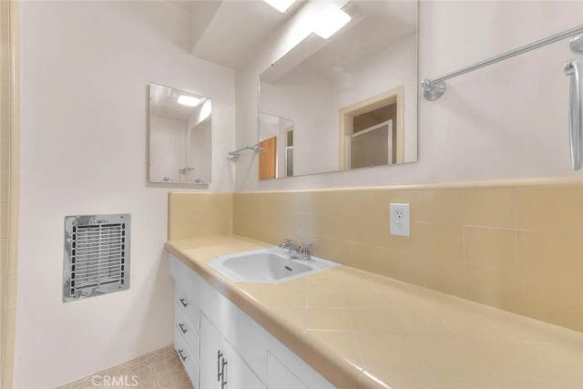 4808 El Sereno, La Crescenta, CA 91214