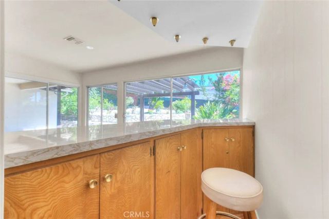 4808 El Sereno, La Crescenta, CA 91214