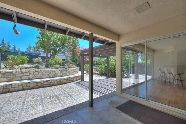 4808 El Sereno, La Crescenta, CA 91214
