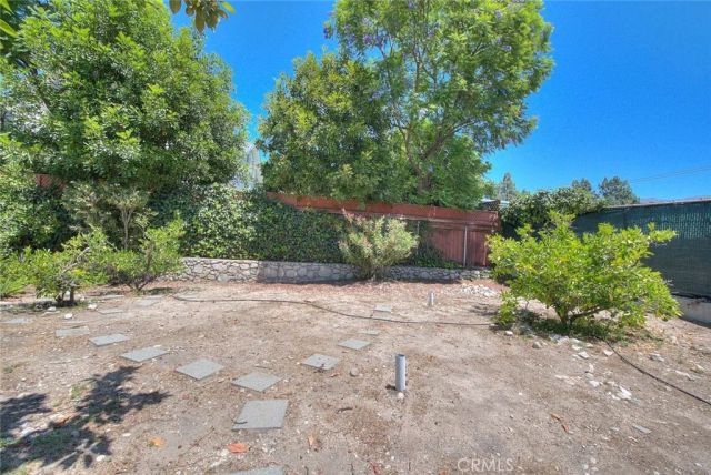 4808 El Sereno, La Crescenta, CA 91214