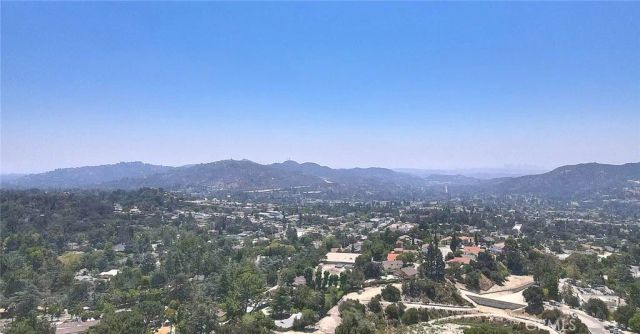 4808 El Sereno, La Crescenta, CA 91214