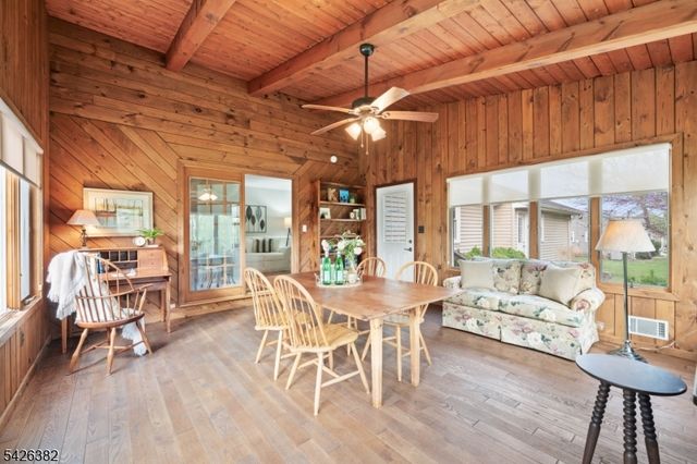 23 Strawberry Ln, Hillsborough Twp., NJ 08844