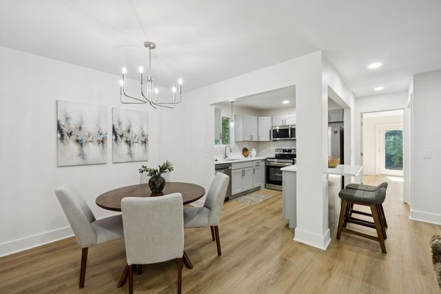 1016 Rustic Hills Dr, Ashland City, TN 37015