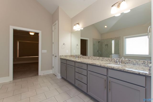 2121 South Meadows Drive, Huntsville, AL 35803