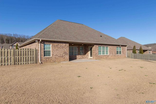 2121 South Meadows Drive, Huntsville, AL 35803