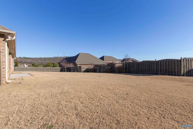 2121 South Meadows Drive, Huntsville, AL 35803