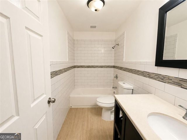 3083 Colonial Way O, Atlanta, GA 30341