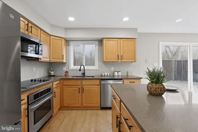 478 MONTALTO DR, Herndon, VA 20170