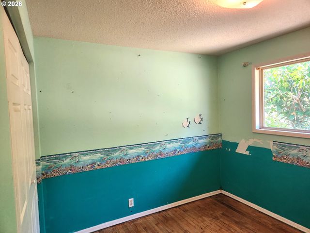 2155 BERWIN Ln, Eugene, OR 97404
