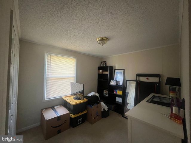 6024 LORIELLA PARK DR, Fredericksburg, VA 22407