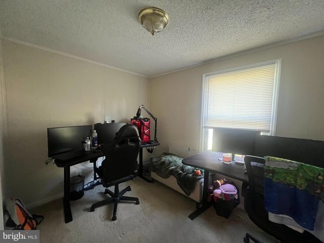 6024 LORIELLA PARK DR, Fredericksburg, VA 22407