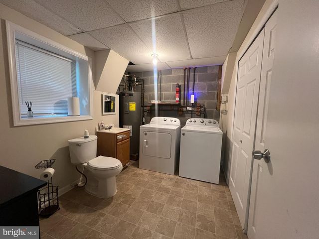 6024 LORIELLA PARK DR, Fredericksburg, VA 22407