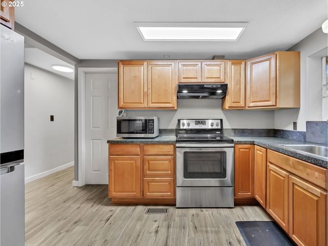 23754 S BARD Rd, Estacada, OR 97023