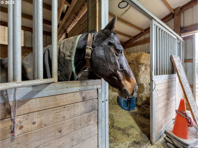 23754 S BARD Rd, Estacada, OR 97023