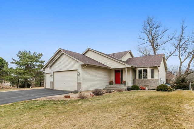 7930 230th Street Lane N, Forest Lake, MN 55025