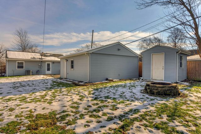 714 Juniper Road, Valparaiso, IN 46385