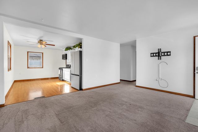 714 Juniper Road, Valparaiso, IN 46385