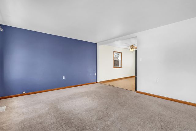 714 Juniper Road, Valparaiso, IN 46385