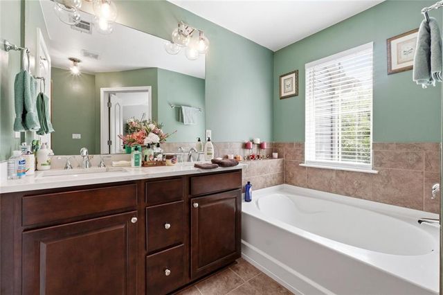 5058 Whiteoak Street SE, Smyrna, GA 30080