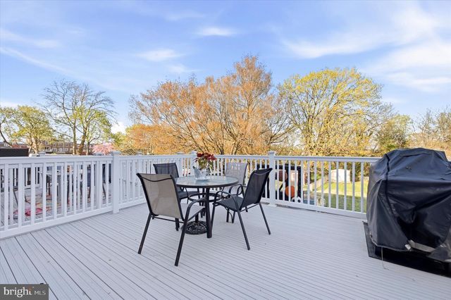 429 SEVEN OAKS DR, Clifton Heights, PA 19018